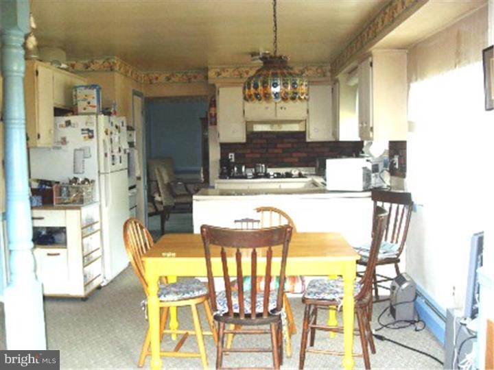 1091 Valley Road Warminster, PA 18974 - Photo 8 of 20 Breakfast Room