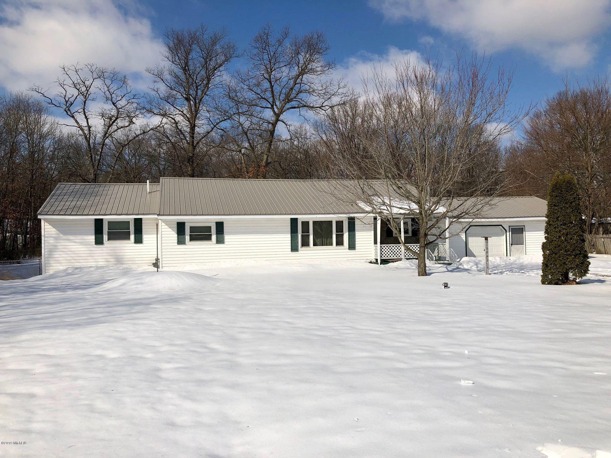 1191 South Brooks Road Muskegon, MI 49442 - Photo 2 of 41 53595914_404785013417996_868280025890999
