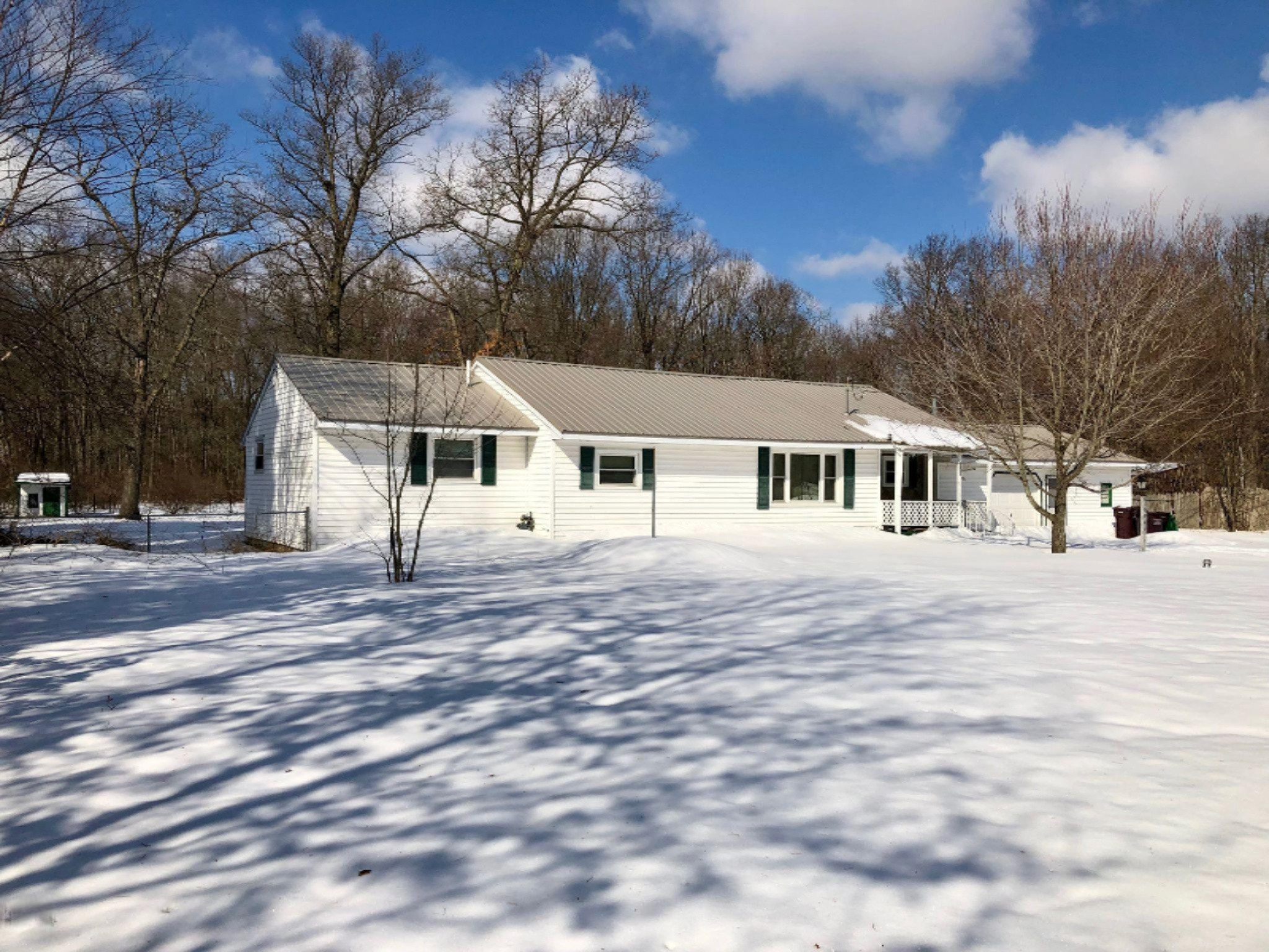 1191 South Brooks Road Muskegon, MI 49442 - Photo 3 of 41 53613721_418962728861490_769914194226472