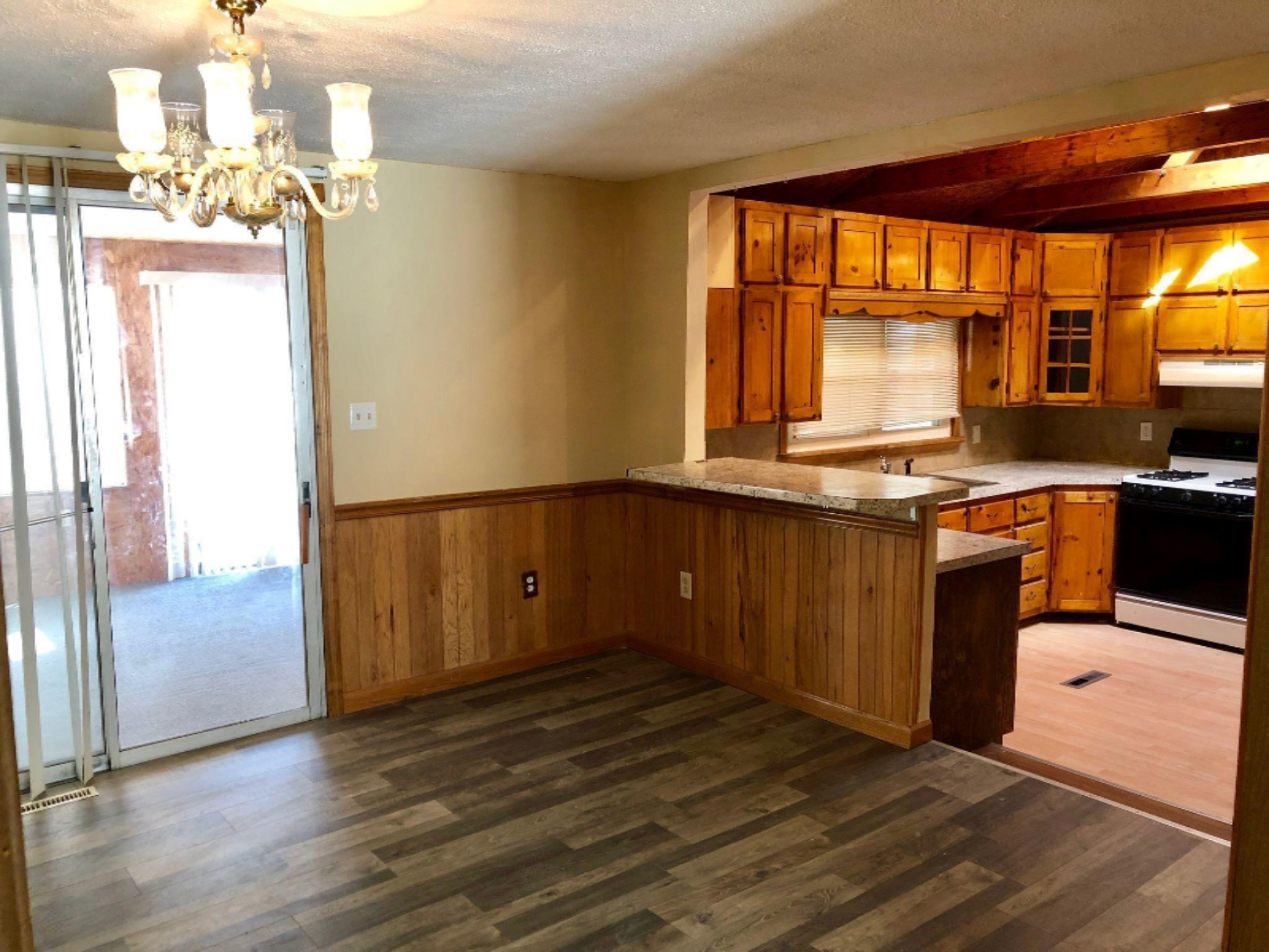 1191 South Brooks Road Muskegon, MI 49442 - Photo 8 of 41 53708064_2037076243007956_74496590731353