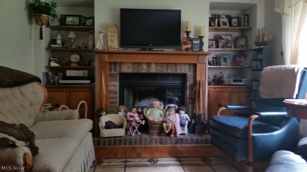 16701 Snow Road Burton, OH 44021 - Photo 12 of 20