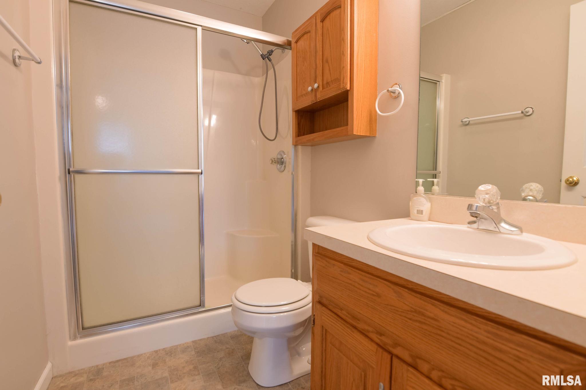 2890 Grove Court Decatur, IL 62521 - Photo 22 of 34