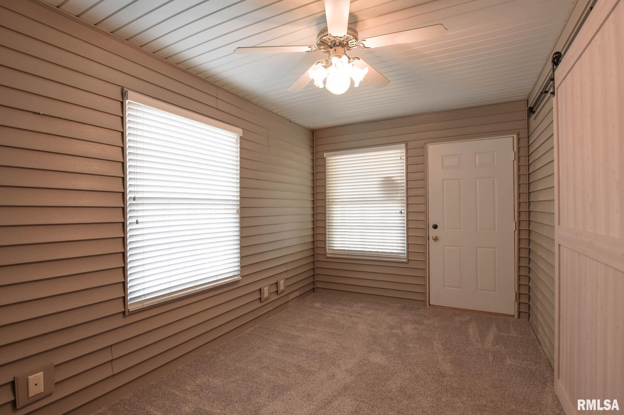 2890 Grove Court Decatur, IL 62521 - Photo 26 of 34