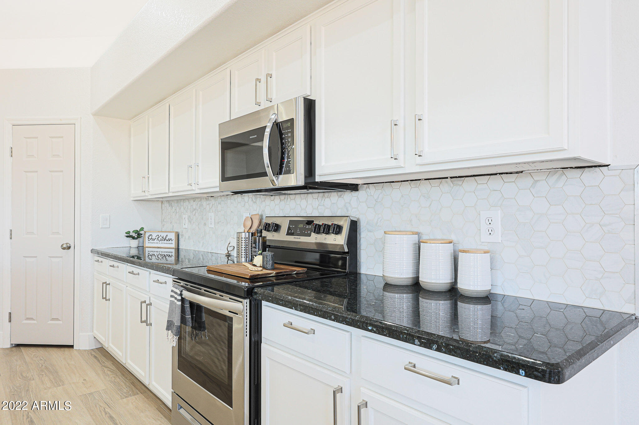 735 South Del Rancho Mesa, AZ 85208 - Photo 15 of 37 Kitchen