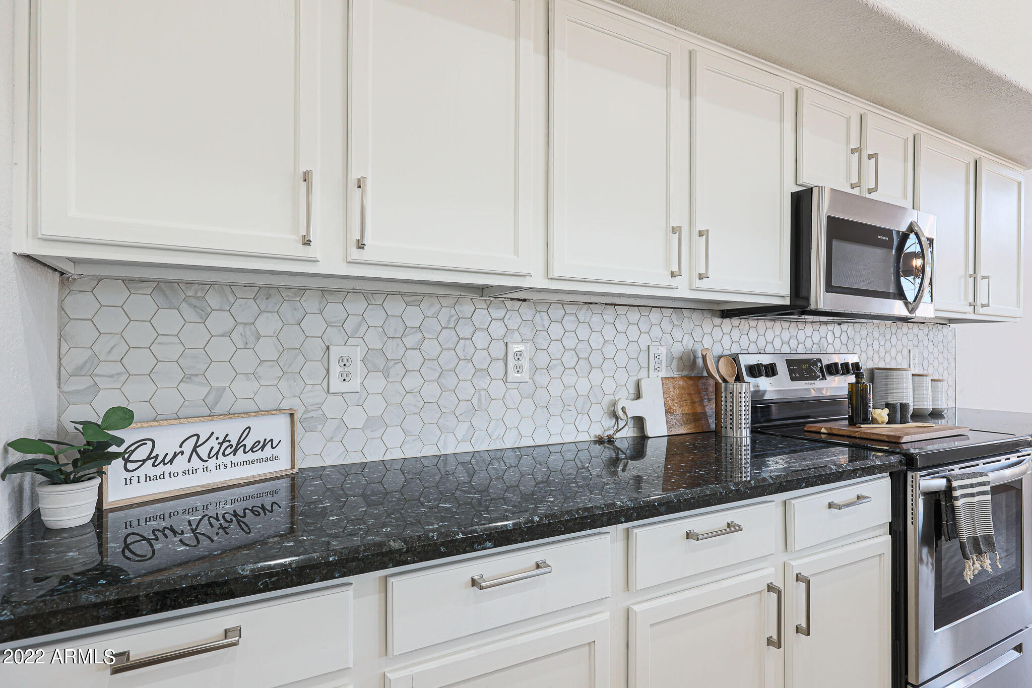 735 South Del Rancho Mesa, AZ 85208 - Photo 16 of 37 Kitchen
