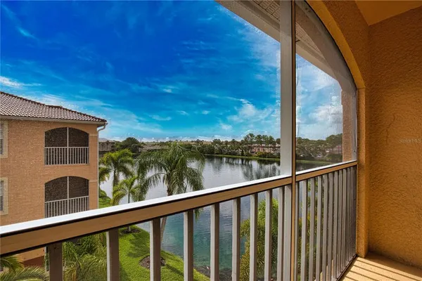 $2,300 | 150 L Pavia Boulevard, Unit 32, Venice, FL 34292