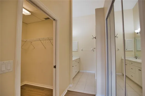$2,300 | 150 L Pavia Boulevard, Unit 32, Venice, FL 34292