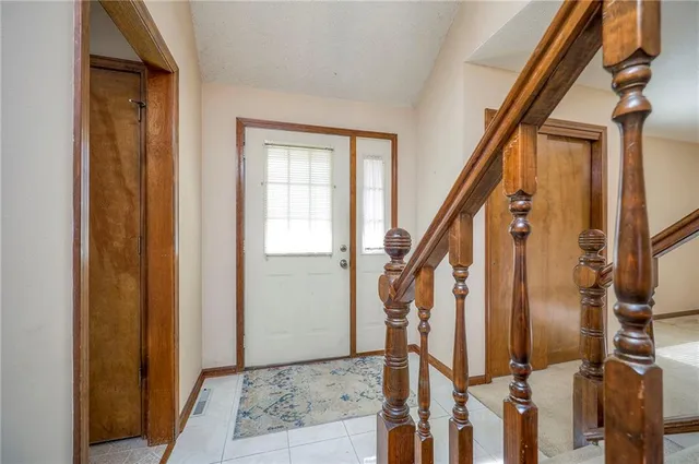 $175,000 | 408 Northeast Deerfield Court, Lee's Summit, MO 64086