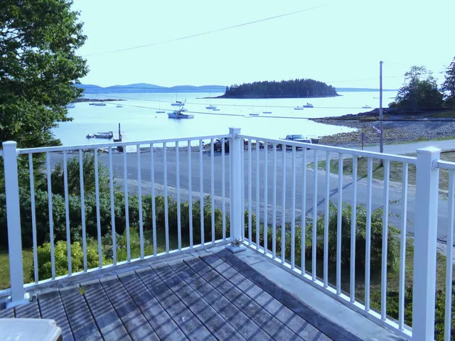 $1,200,000 | 5 Main Street, Sorrento, ME 04677