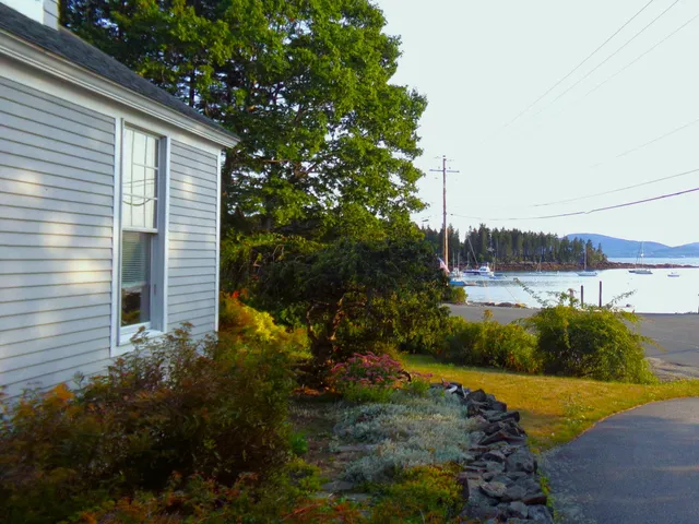 $1,200,000 | 5 Main Street, Sorrento, ME 04677