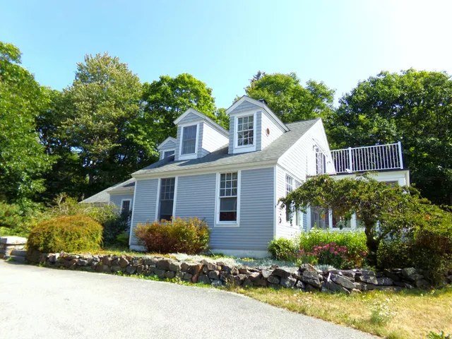 $1,200,000 | 5 Main Street, Sorrento, ME 04677