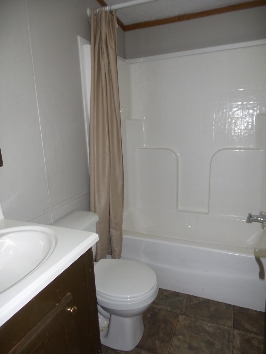 1129 Buffalo Road Oneida, TN 37841 - Photo 24 of 32 Gallery Image 24
