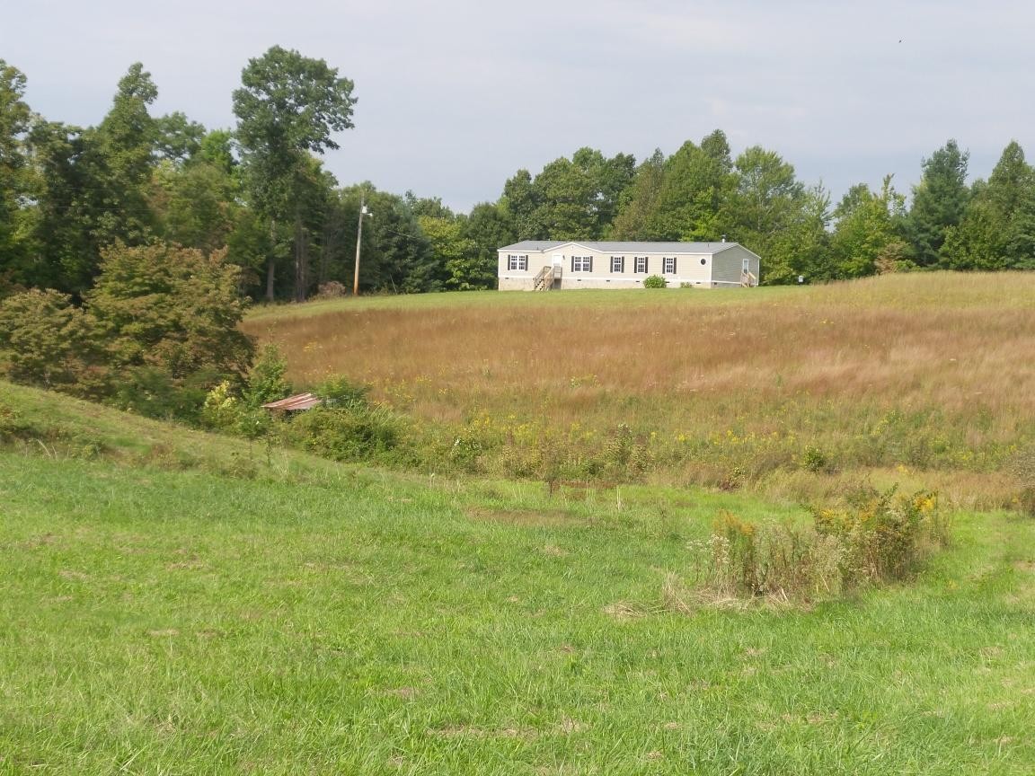 1129 Buffalo Road Oneida, TN 37841 - Photo 26 of 32 Gallery Image 26