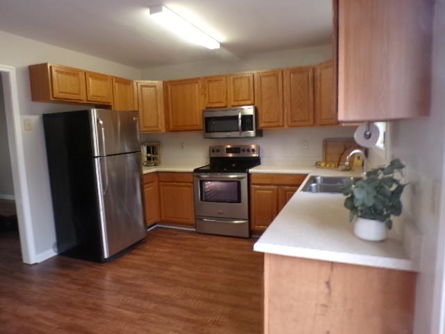 120 Duncan Road Greenville, SC 29617 - Photo 3 of 32