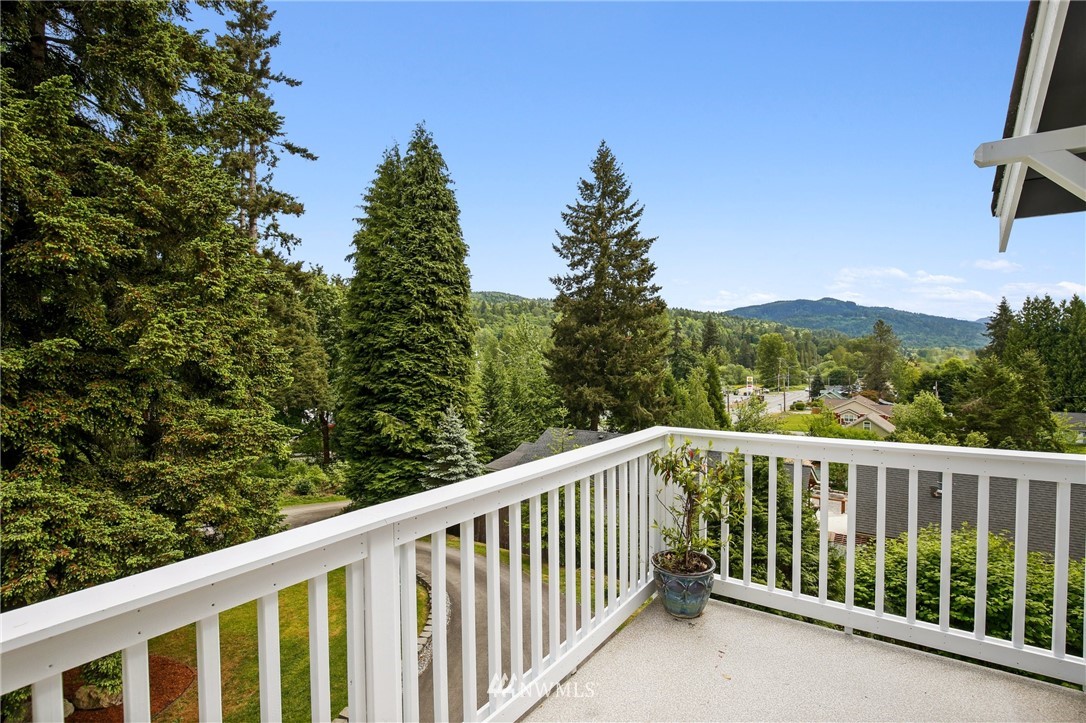 16117 Southeast 114th Street Renton, WA 98059 - Photo 12 of 40