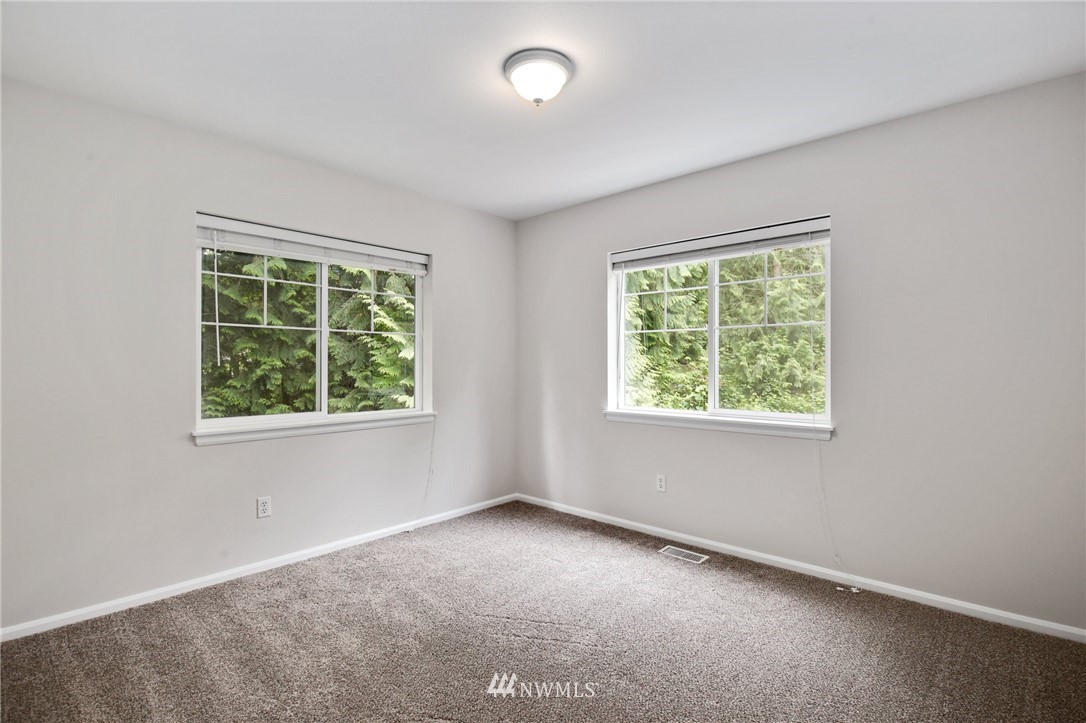 16117 Southeast 114th Street Renton, WA 98059 - Photo 34 of 40