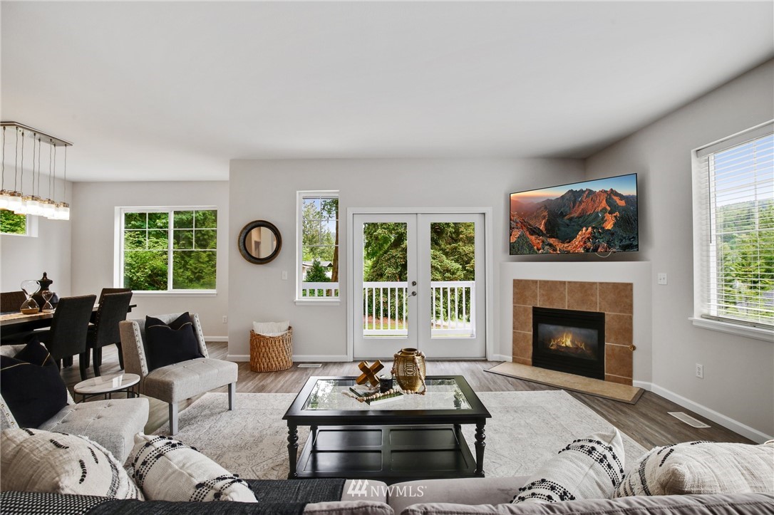 16117 Southeast 114th Street Renton, WA 98059 - Photo 8 of 40