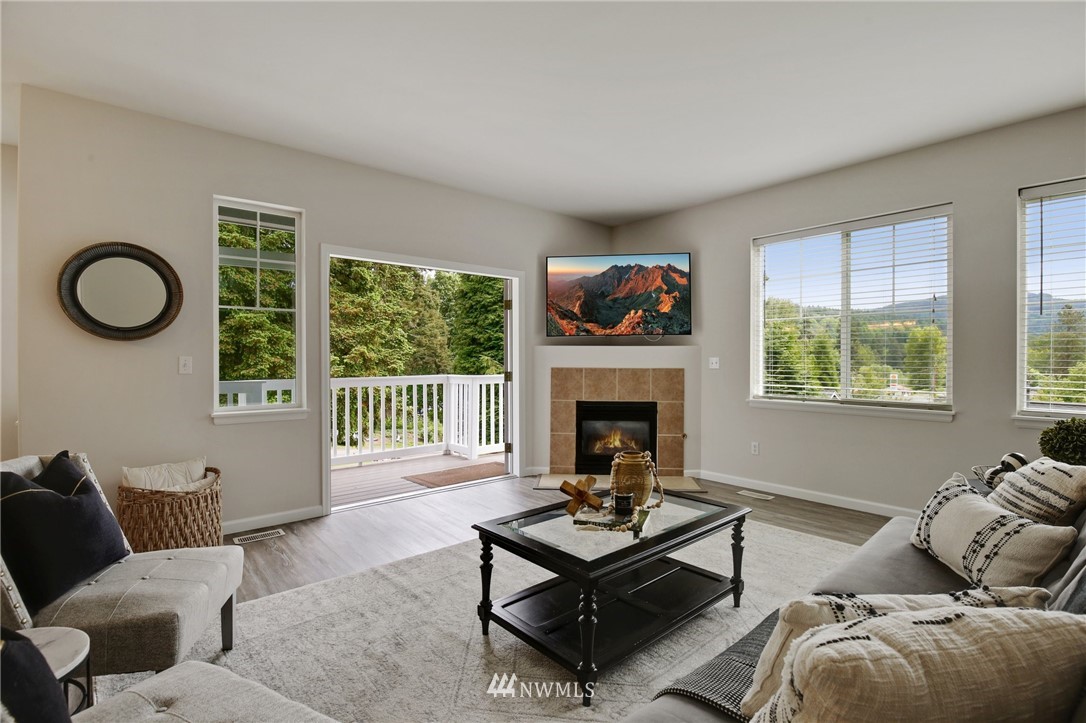 16117 Southeast 114th Street Renton, WA 98059 - Photo 10 of 40
