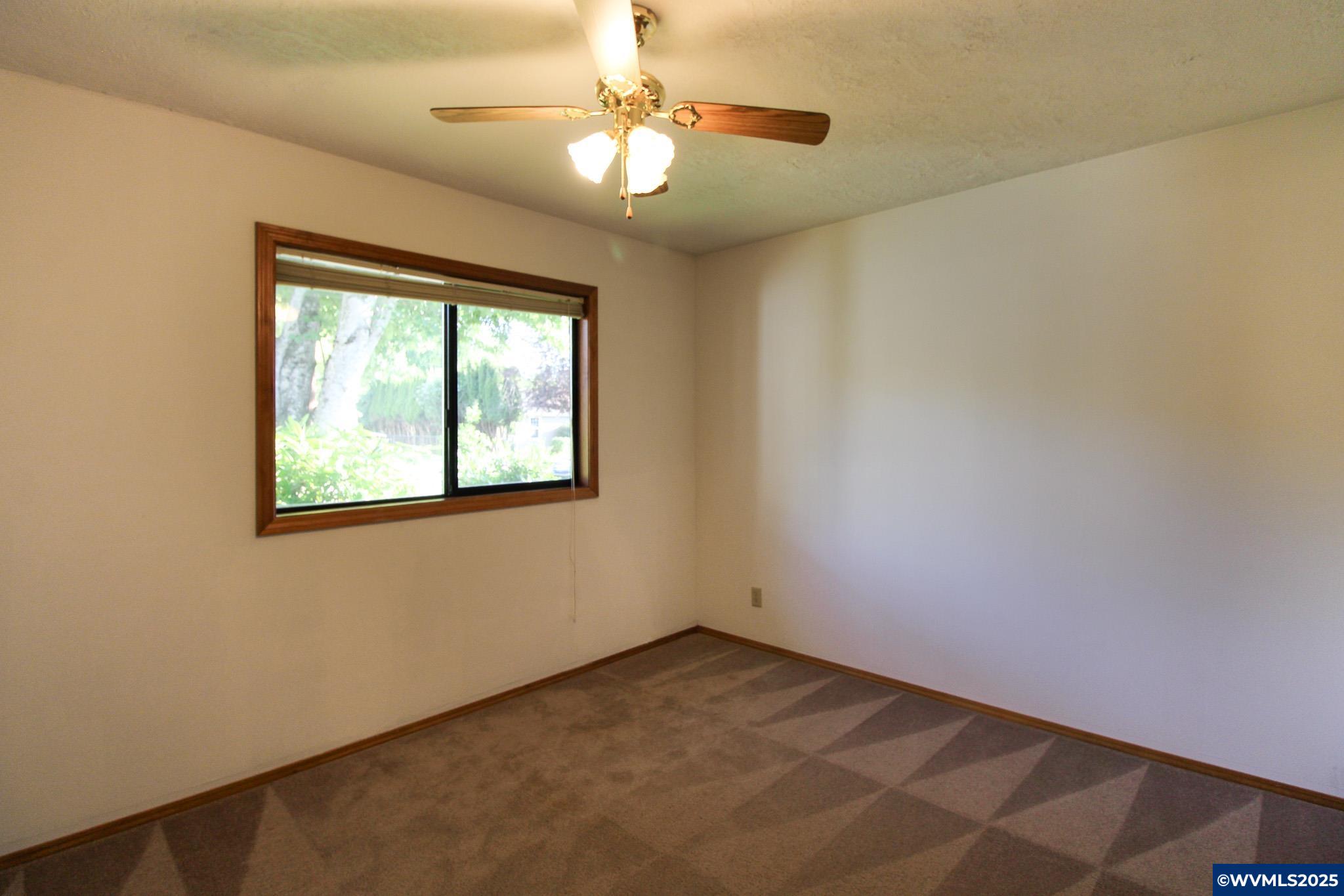 661 Chemawa Road North Keizer, OR 97303 - Photo 36 of 49 Gallery Image 36