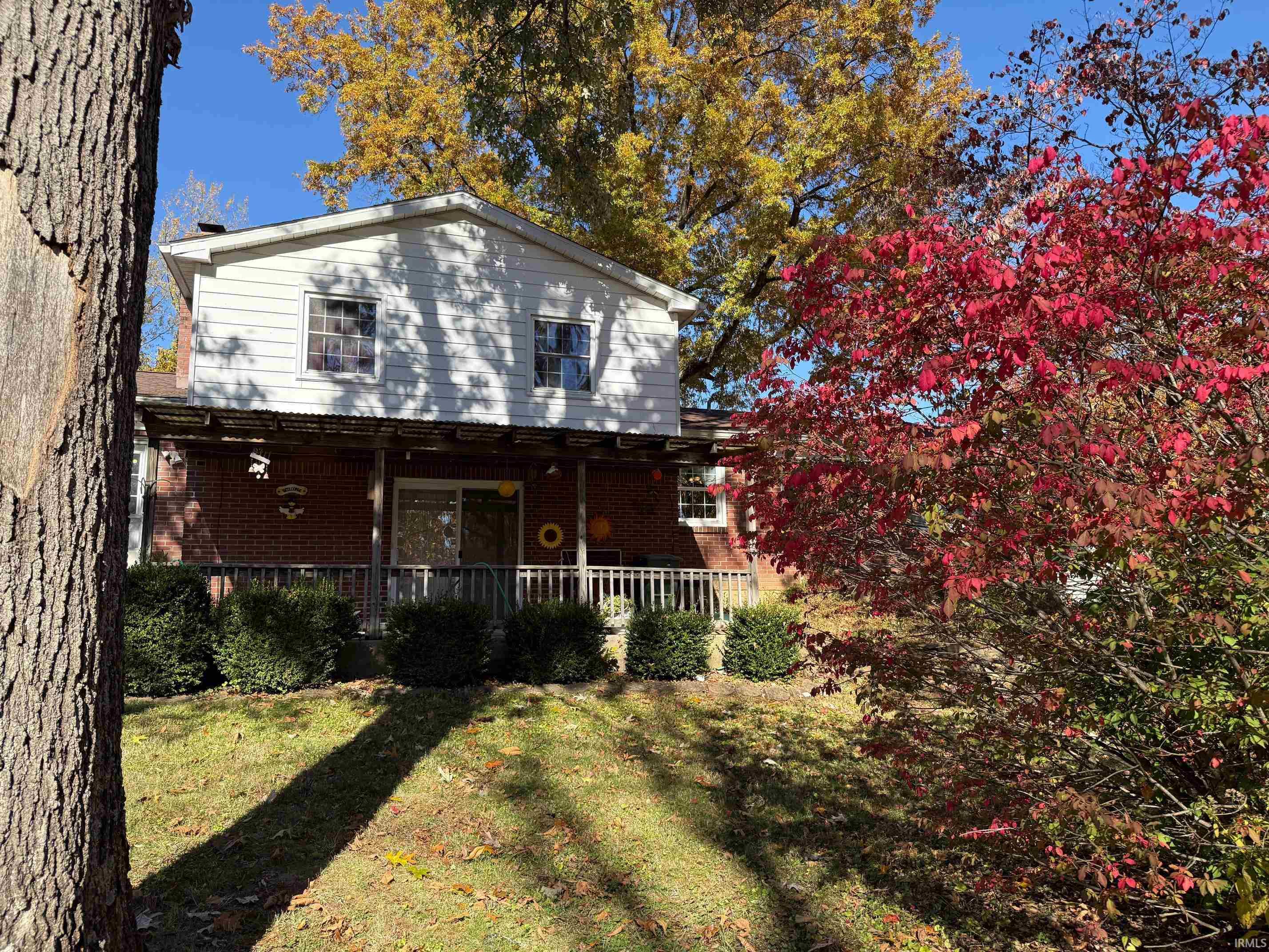 5621 West Gifford Road Bloomington, IN 47403 - Photo 2 of 27