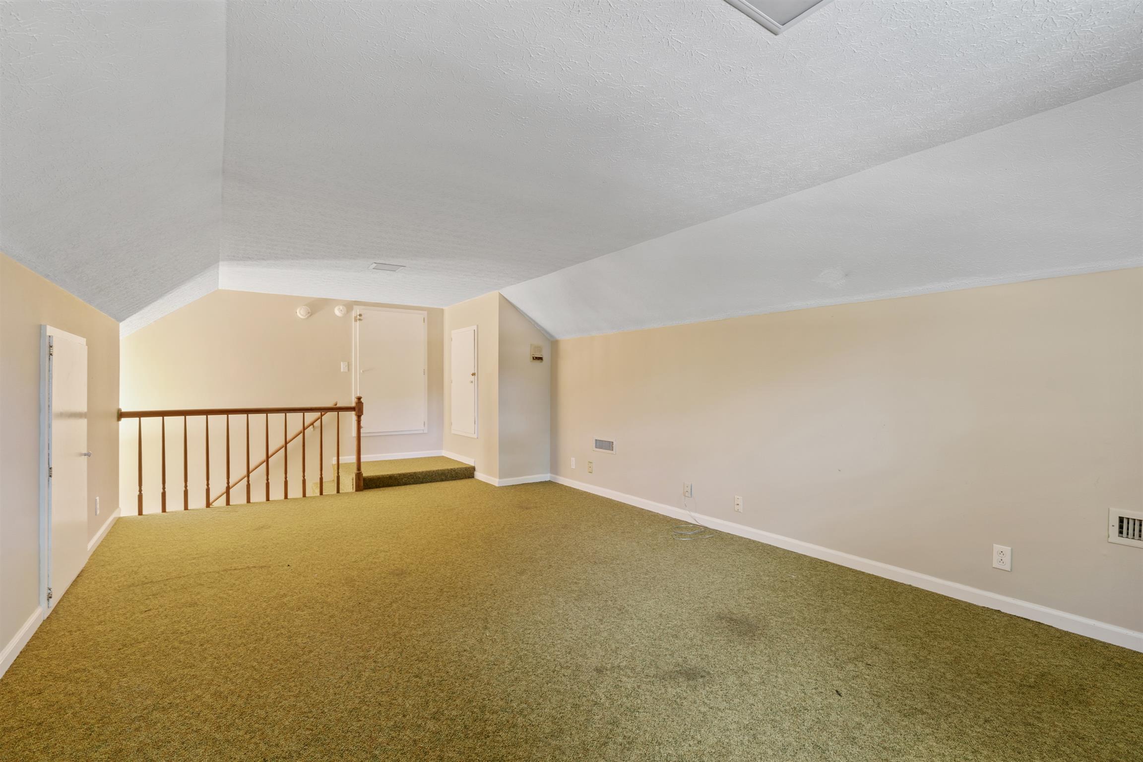 5338 New Chapel Road Springfield, TN 37172 - Photo 13 of 22 a view of an empty room