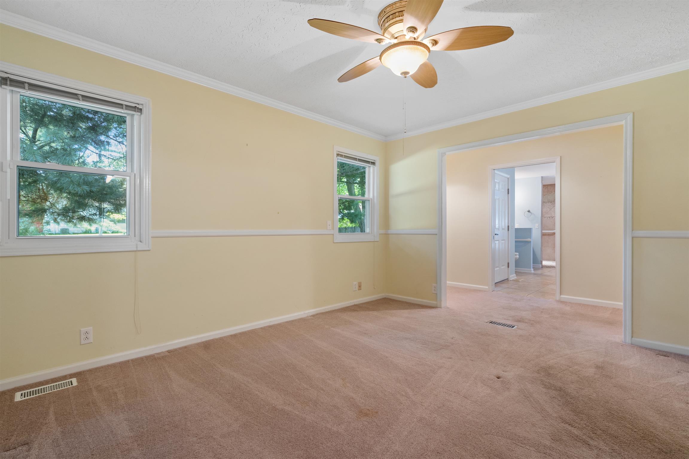 5338 New Chapel Road Springfield, TN 37172 - Photo 17 of 22 a view of an empty room with a window
