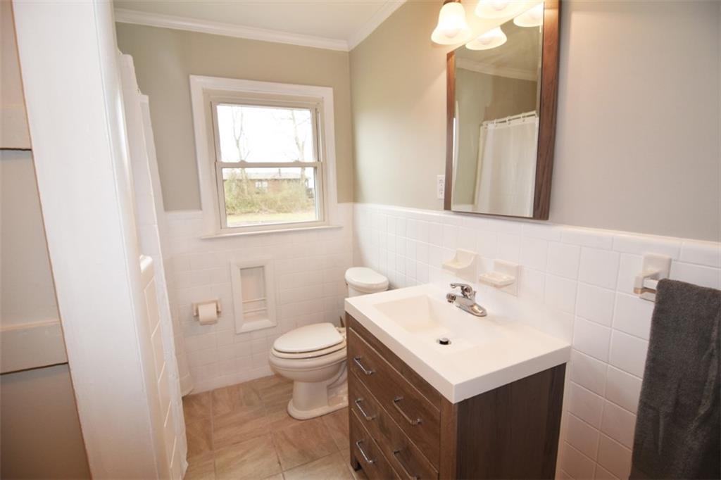 2455 Emmanuel Church Road Conover, NC 28613 - Photo 11 of 17 Gallery Image 11
