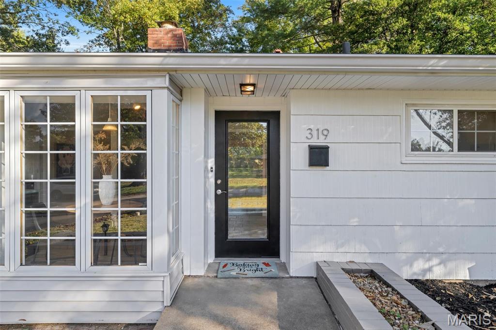 319 Dobbin Road Webster Groves, MO 63119 - Photo 4 of 45 Gallery Image 4