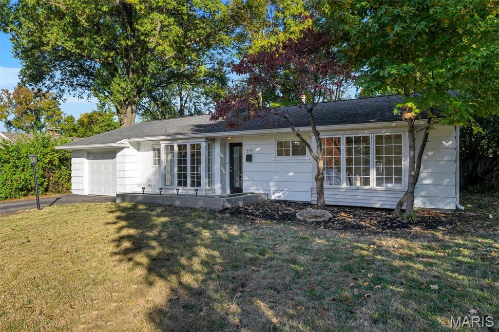 319 Dobbin Road Webster Groves, MO 63119 - Photo 42 of 45 Gallery Image 42