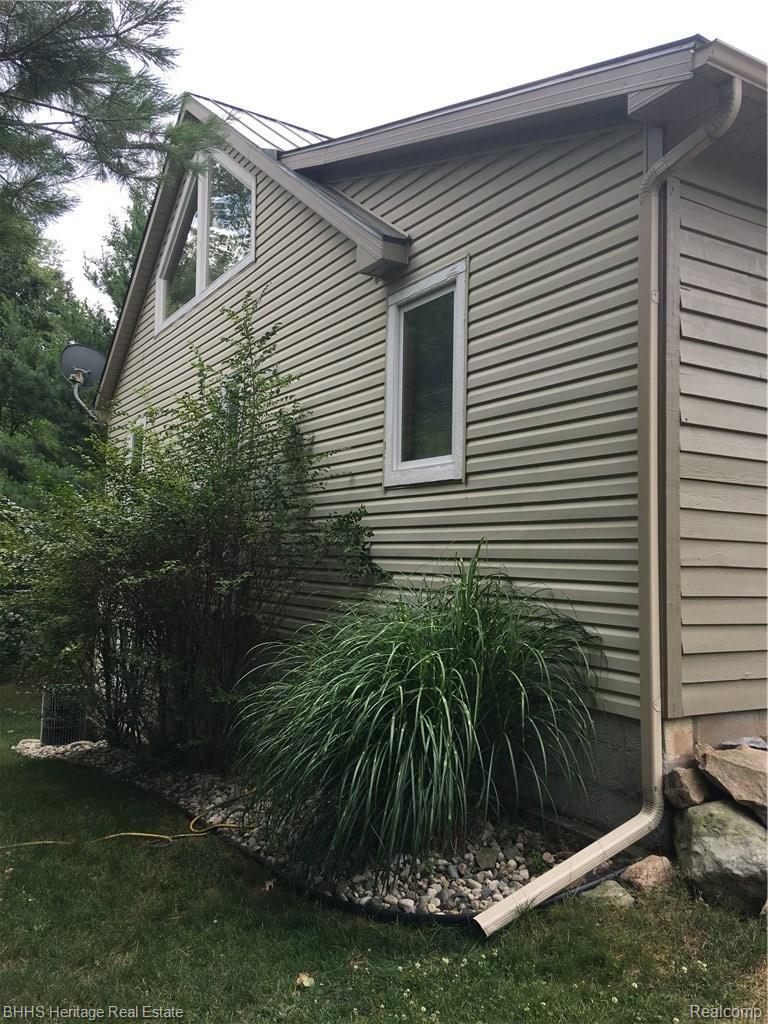 4535 West Allen Road Howell, MI 48855 - Photo 30 of 34 IMG_0982.JPG