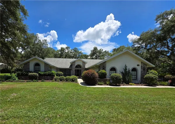 $499,999 | 244 West Massachusetts Street, Hernando, FL 34442