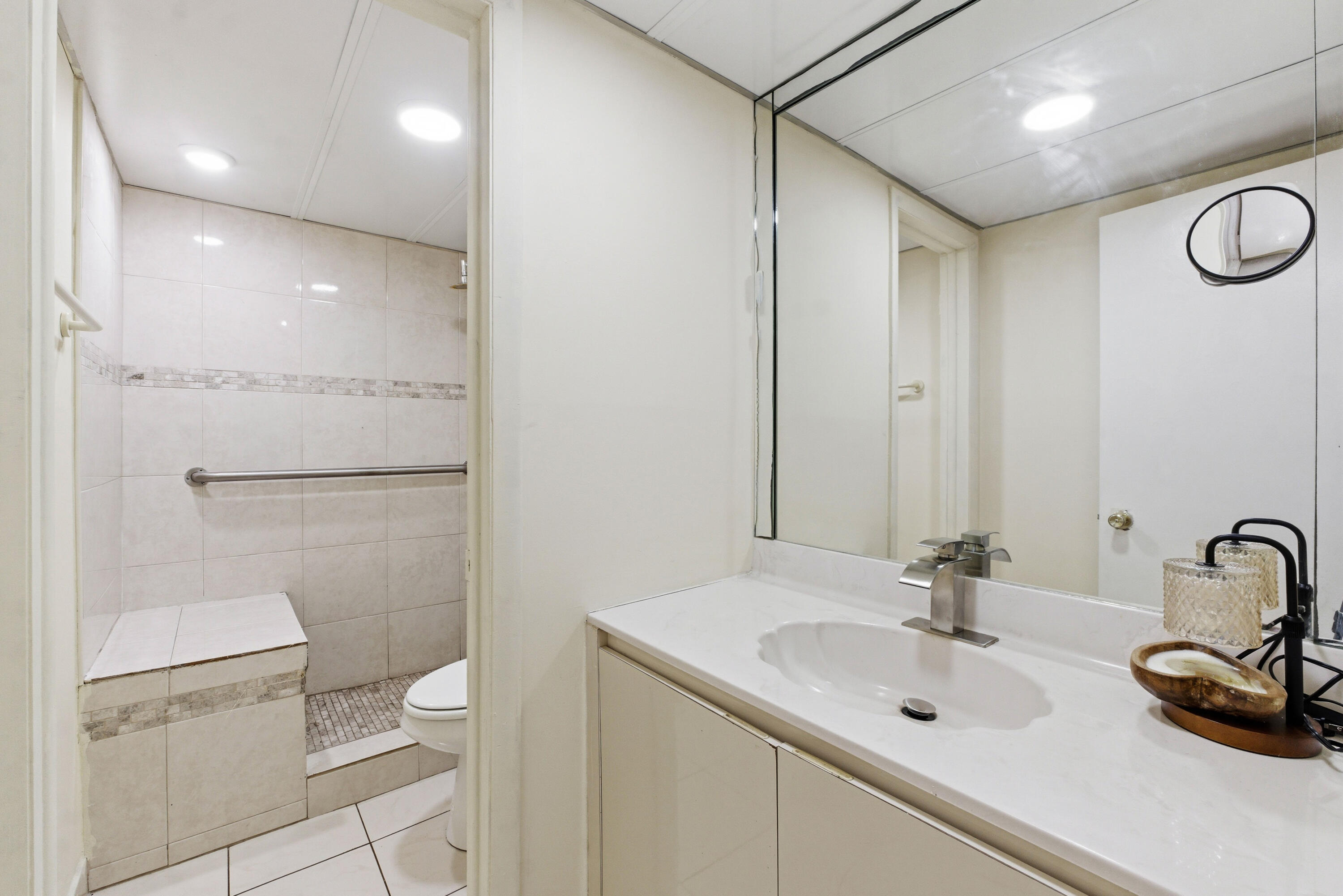 624 Northwest 13th Street Boca Raton, FL 33486 - Photo 17 of 26 WRR02057