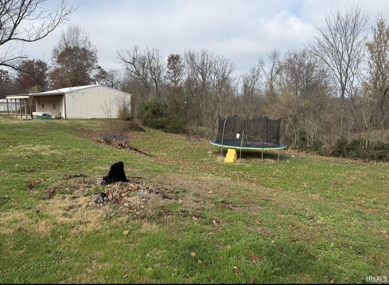 208 Boone Street Gentryville, IN 47537 - Photo 4 of 23