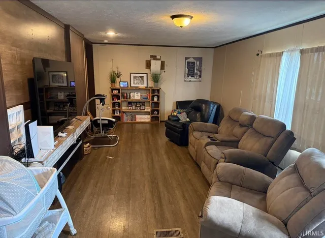 $159,900 | 208 Boone Street, Gentryville, IN 47537