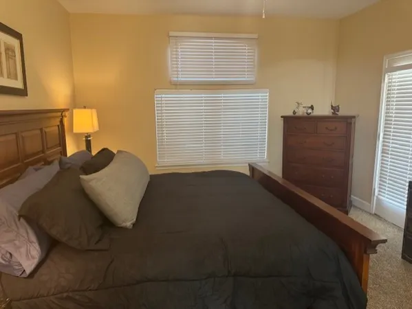 $1,975 | 2982 Camino Del Rio, Bullhead City, AZ 86442