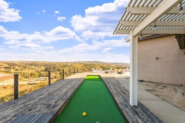 $2,460,000 | 38975 Vista Dawn Court, Temecula, CA 92592