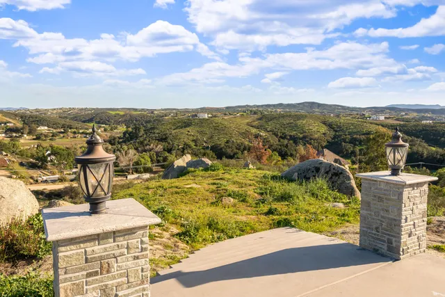$2,460,000 | 38975 Vista Dawn Court, Temecula, CA 92592