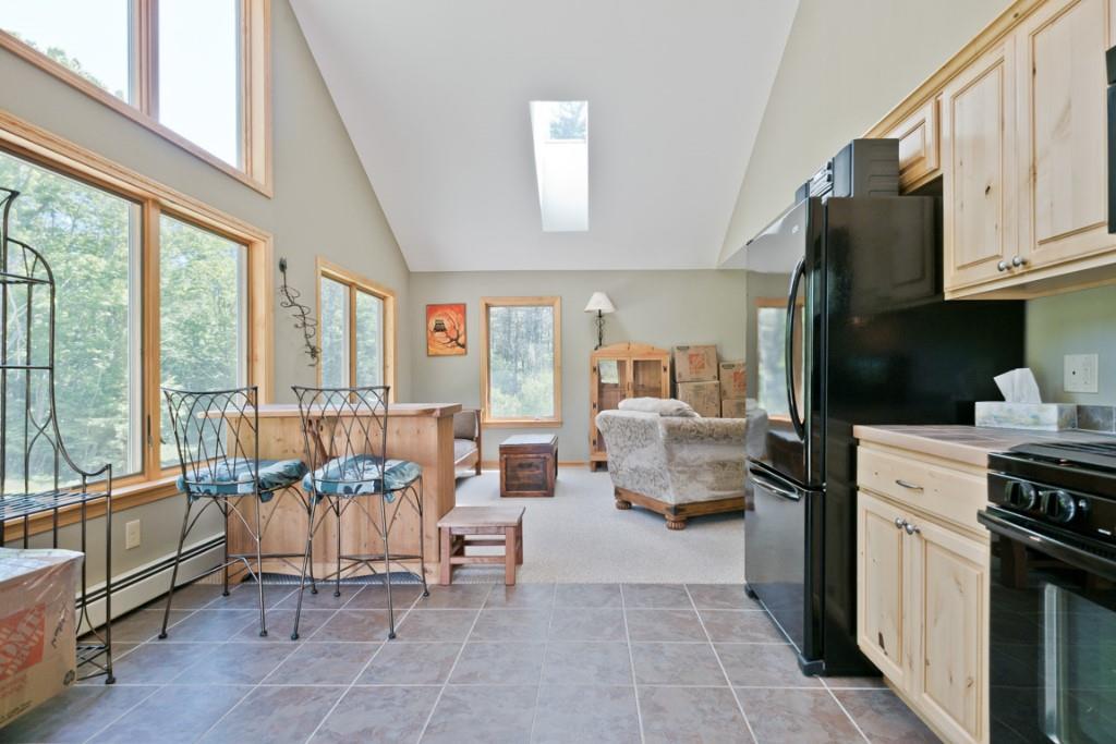 17 Turkey Ridge Lane Freeport, ME 04032 - Photo 6 of 30 Interior/Entry Kitchen
