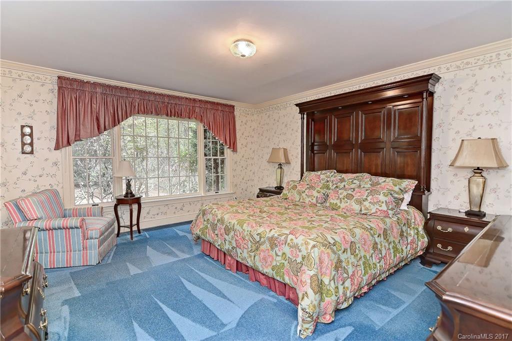 7310 Sardis Road Charlotte, NC 28270 - Photo 12 of 24 Gallery Image 12