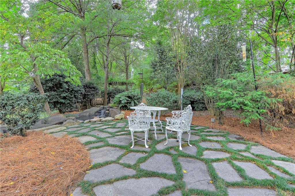 7310 Sardis Road Charlotte, NC 28270 - Photo 19 of 24 Gallery Image 19