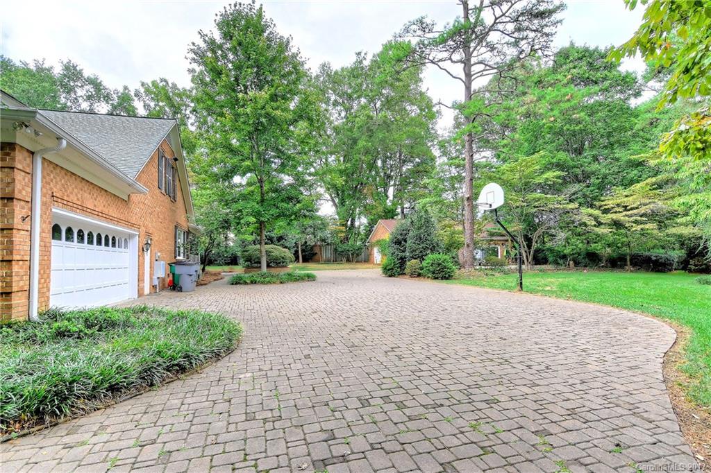 7310 Sardis Road Charlotte, NC 28270 - Photo 22 of 24 Gallery Image 22
