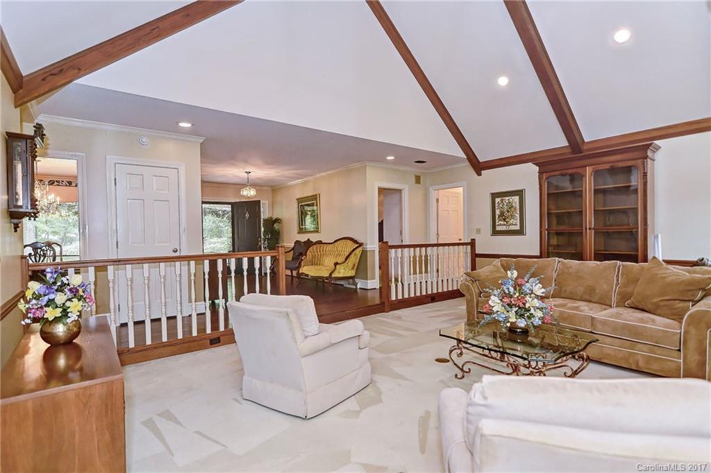 7310 Sardis Road Charlotte, NC 28270 - Photo 6 of 24 Gallery Image 6
