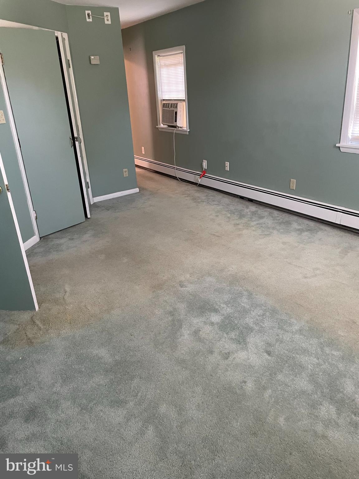 465 Prospect Road Springfield, PA 19064 - Photo 12 of 19 main bedroom