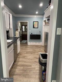 465 Prospect Road Springfield, PA 19064 - Photo 6 of 19 kitchen wall tab;e