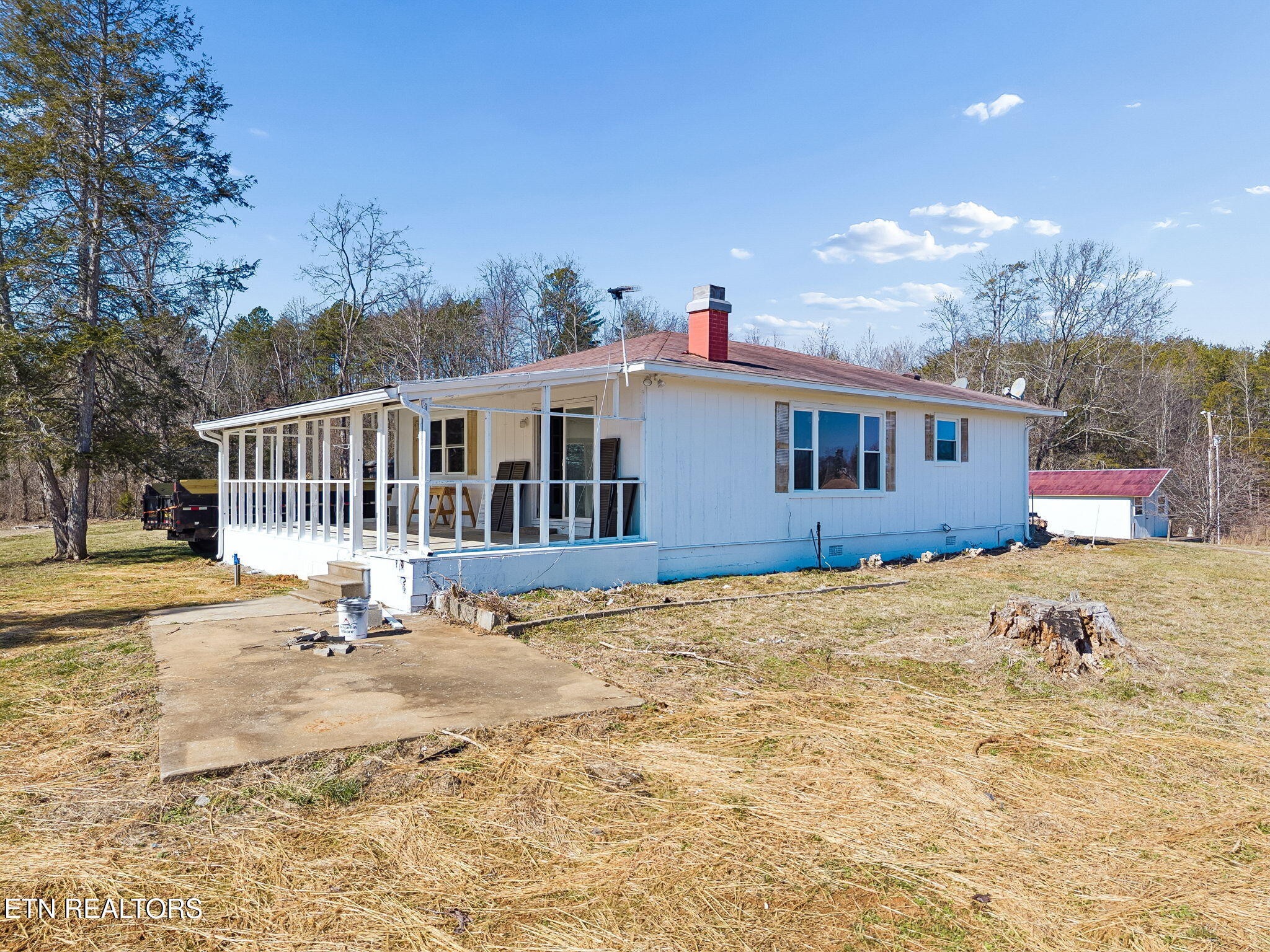 1451 Fairview Road Tellico Plains, TN 37385 - Photo 3 of 54 Gallery Image 3