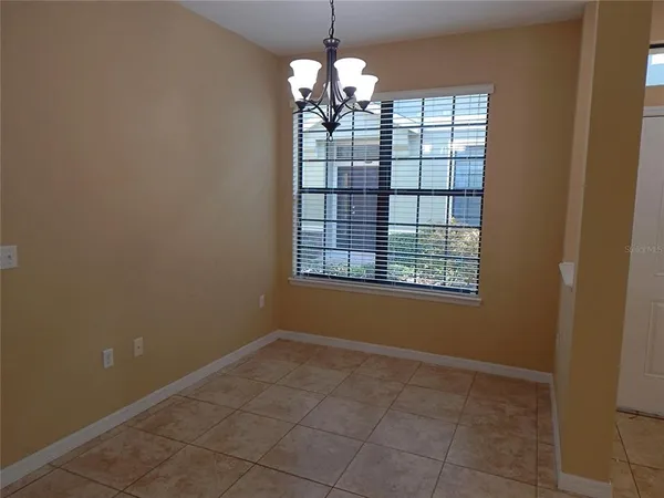 $318,000 | 5716 Kingletsound, Lithia, FL 33547