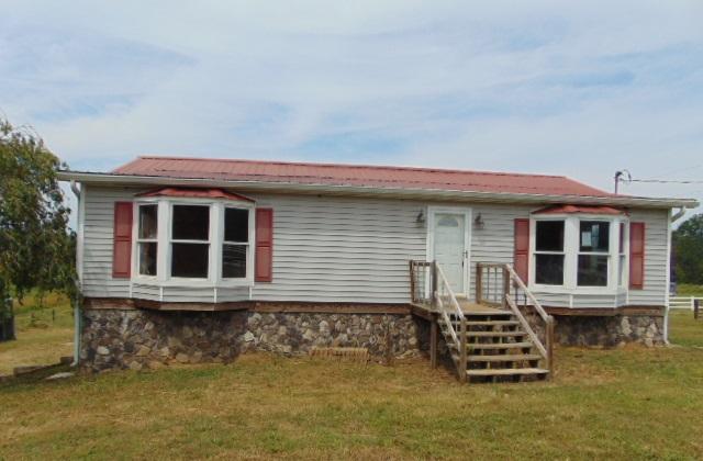 292 Temperance Hall Road Ringgold, GA 30736 - Photo 1 of 8 DSC04120