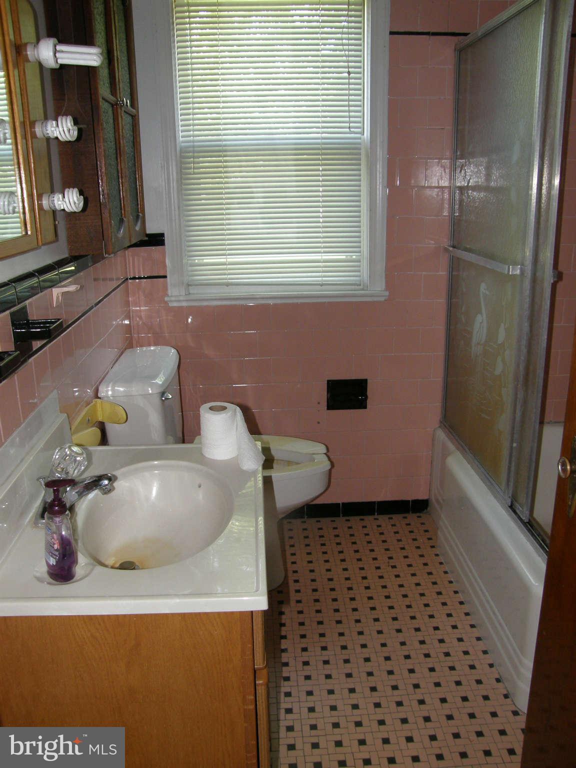 1085 Rodgers Road Churchton, MD 20733 - Photo 5 of 15 Bath