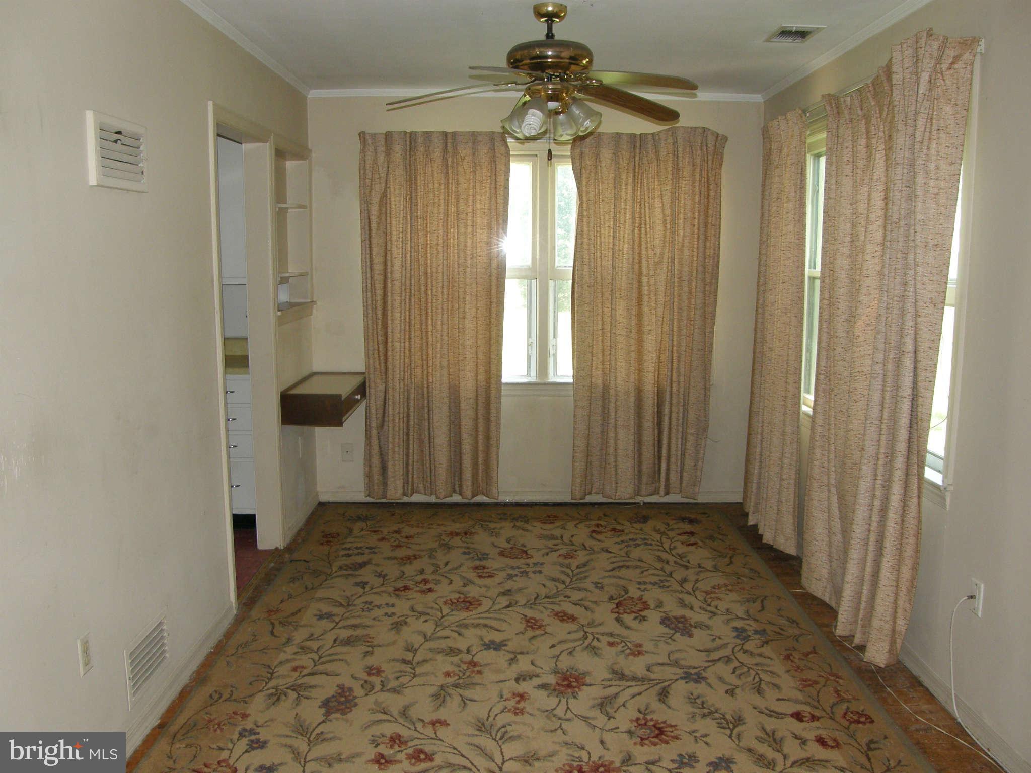 1085 Rodgers Road Churchton, MD 20733 - Photo 9 of 15 Dining Room