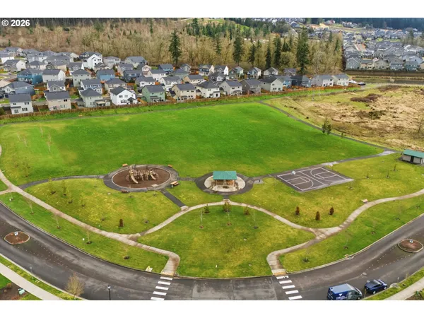 a view of an outdoor space